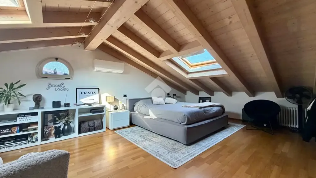 Toad - Loft with Terrace in Sona