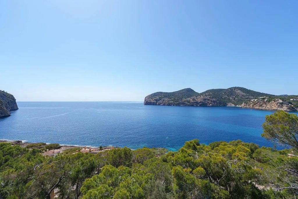 Luxury Villa with Sea View in Camp de Mar