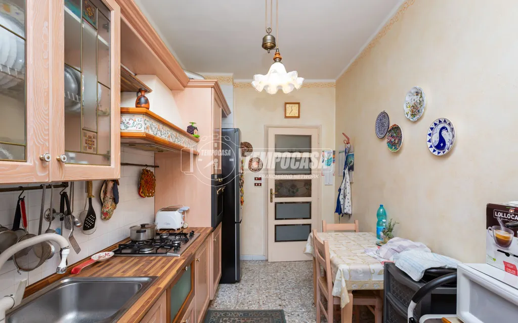 Köök - Apartment with Balcony in Chieri