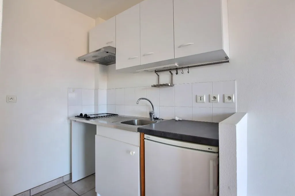 Cuisine - Appartement F2 avec Parking à Clermont-Ferrand