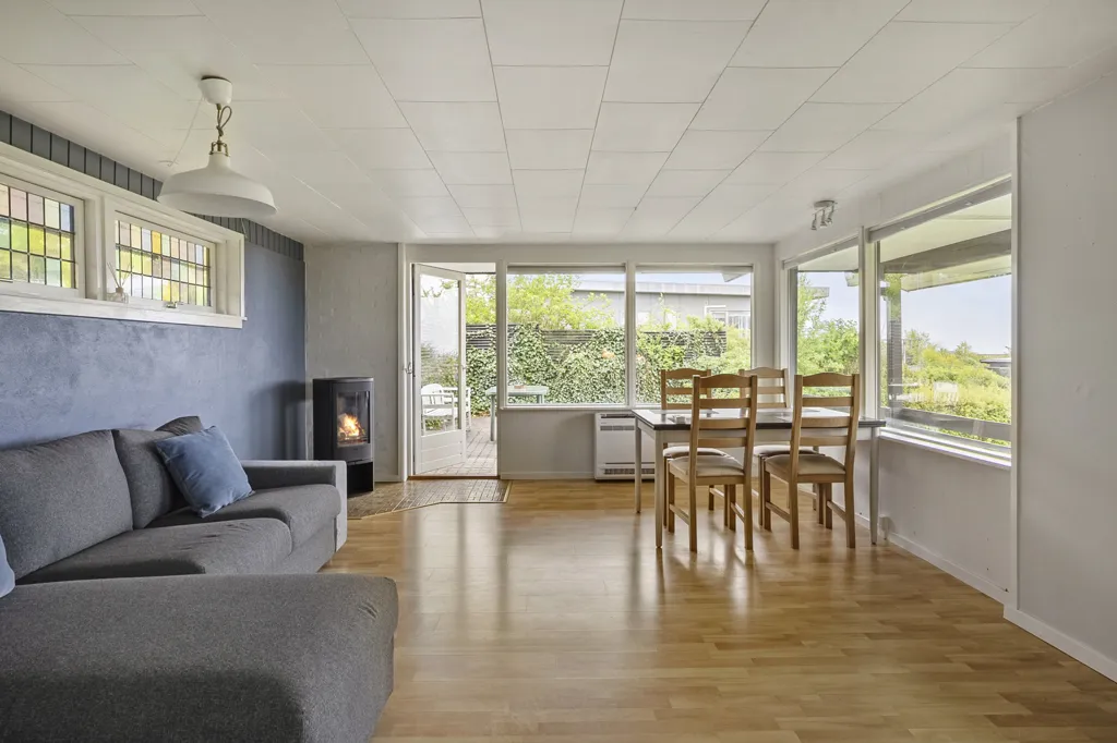 Séjour - Summerhouse with Beach Access in Drøsselbjerg