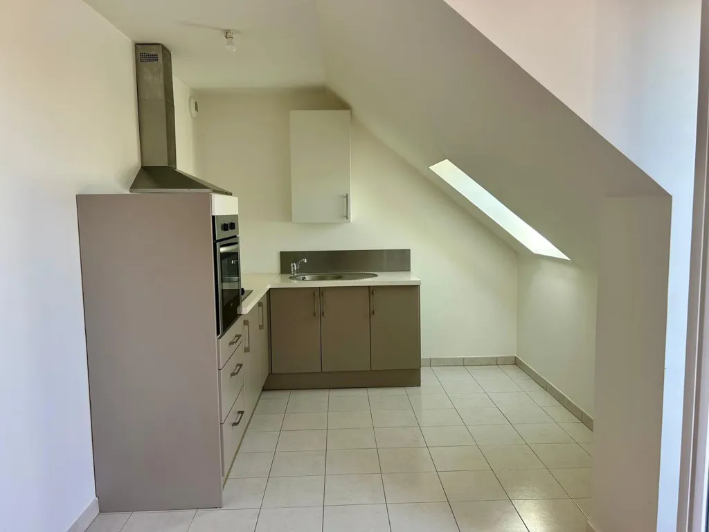 Cuisine - Appartement avec terrasse et vue dégagée à Mennecy