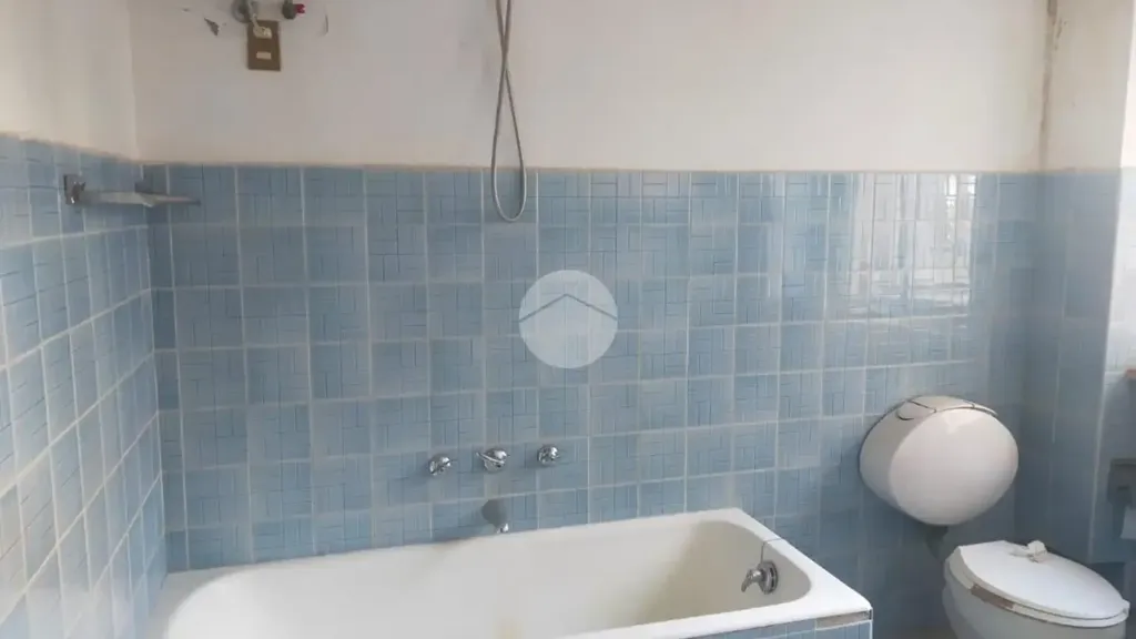 Salles de bain - Apartment with Central Location in Cosenza
