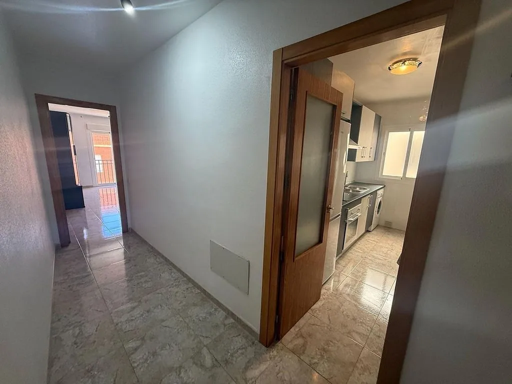 Hallway - Apartment with Balcony in La Cañada