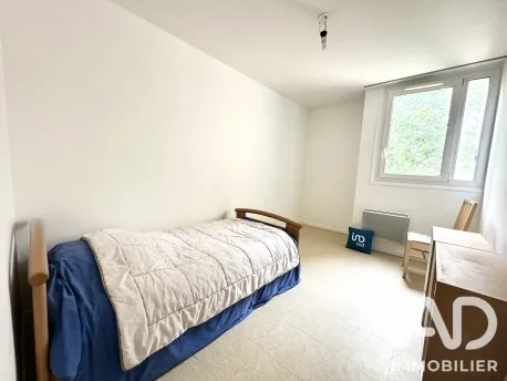 Camere da letto - Secure 4-Bedroom Apartment with Balcony in Gonesse