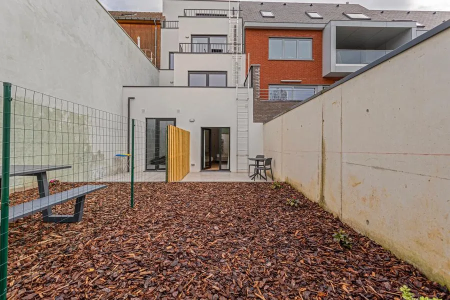 Garden - Renovated Residence with Terrace in Leuven