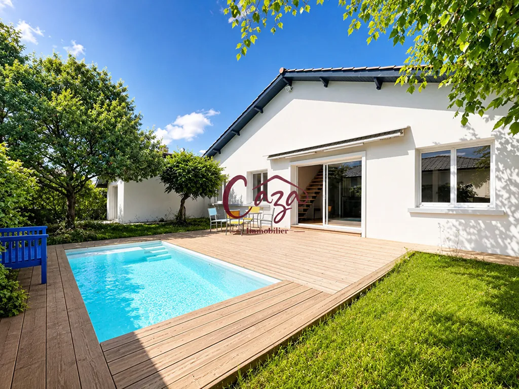 Piscine - Maison rénovée avec piscine à Carignan-de-Bordeaux