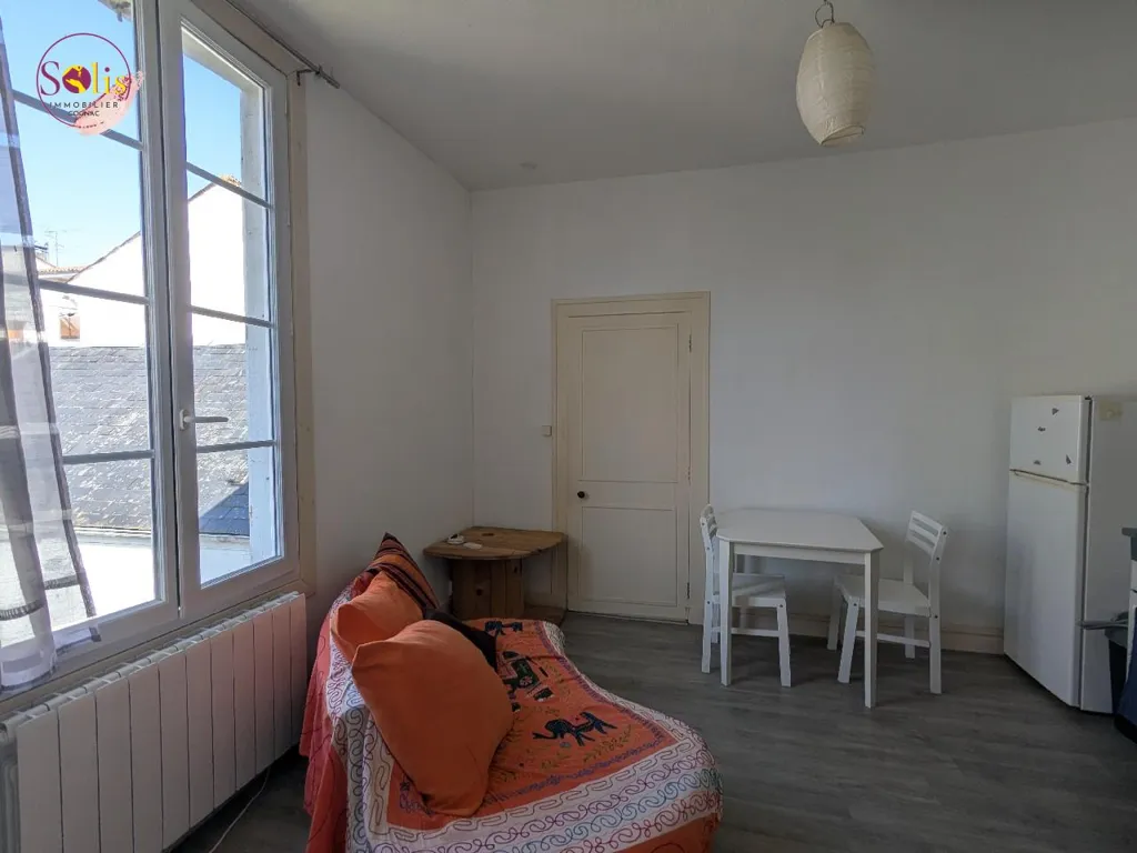 Living Room - 2-Bedroom Apartment in Central Cognac