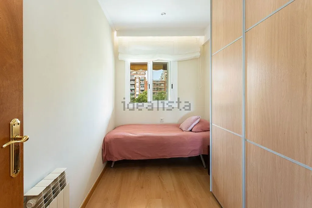 Chambres - Apartment with Balcony in La Barceloneta