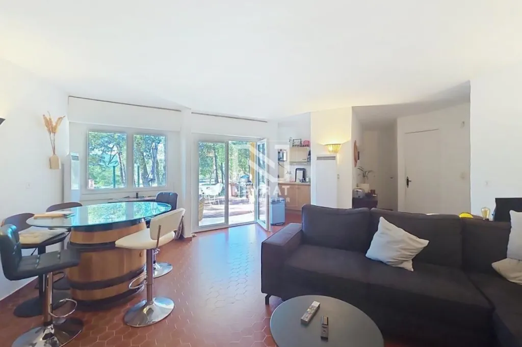 Appartement 2 pièces à Saint-Paul-en-Forêt