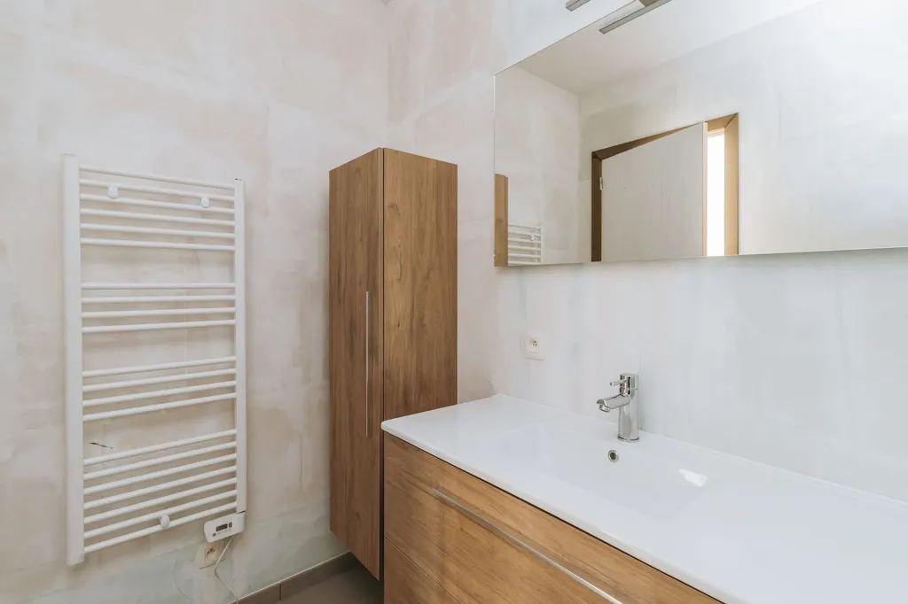 Vannitoad - New Build Apartment with Terrace in Boechout