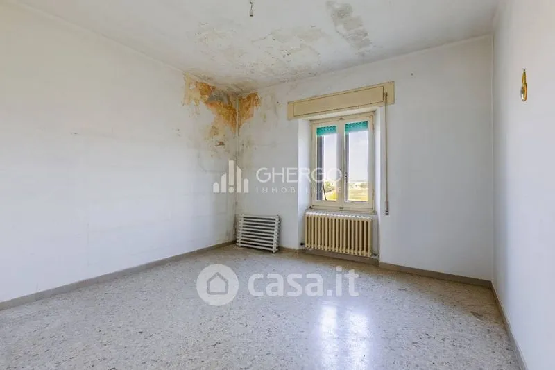 Pièces - Independent House with Private Courtyard in Osimo