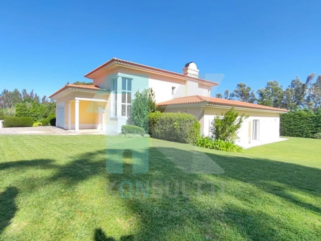 Giardino - Luxury Villa with Pool in Penha Longa, Cascais