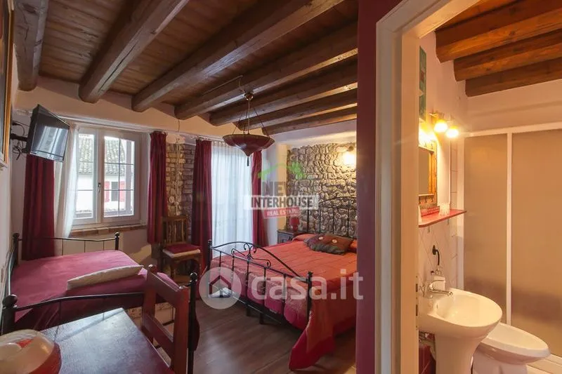 Magamistoad - Rustic Villa with Garden in Arba