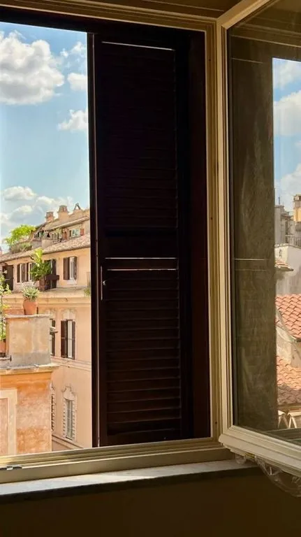 Stanze - Luxury Apartment with Historic Views in Rome
