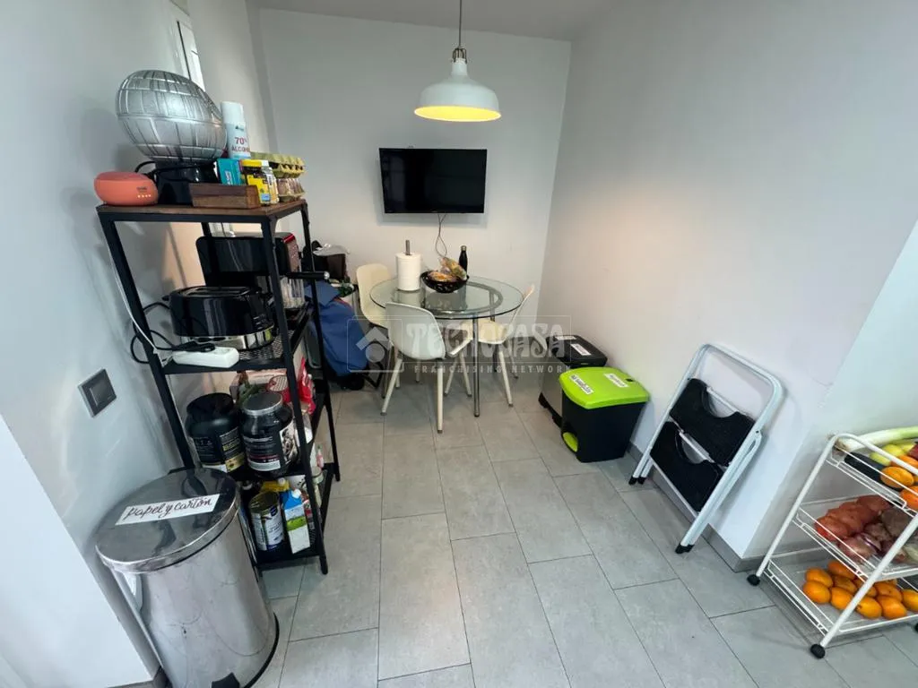Köök - Reformed Apartment with Terrace in Sant Andreu