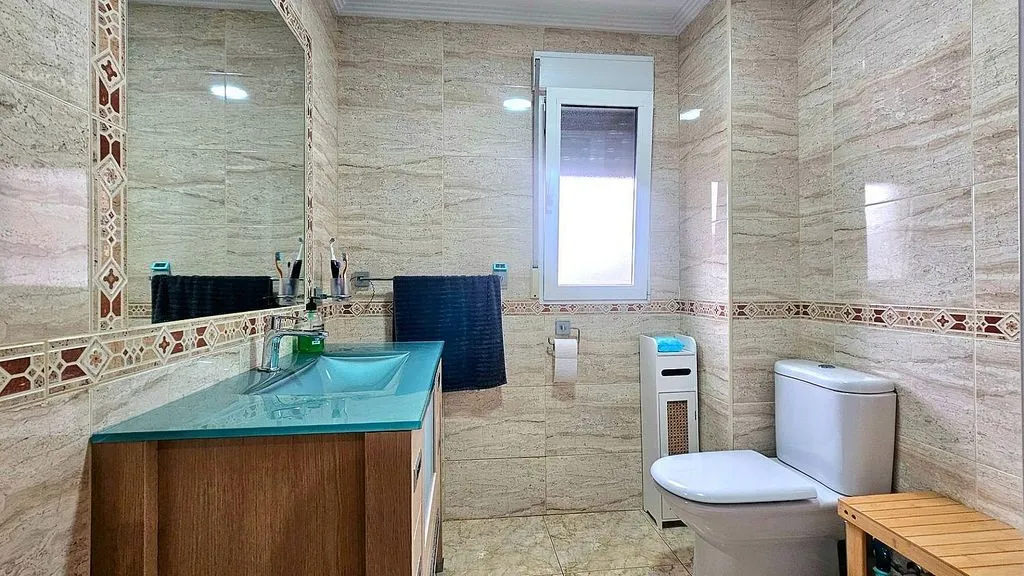 Vannitoad - Apartment with Air Conditioning on Avenida Castillitos