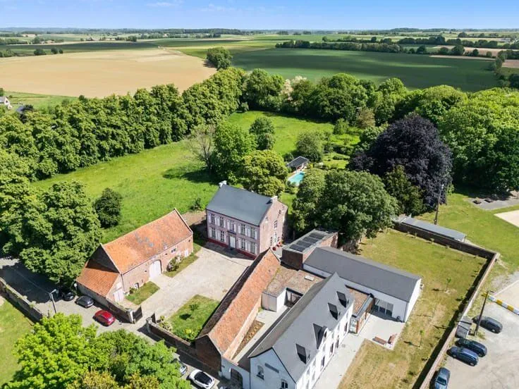 Maison 6 chambres à Tourinnes-la-Grosse