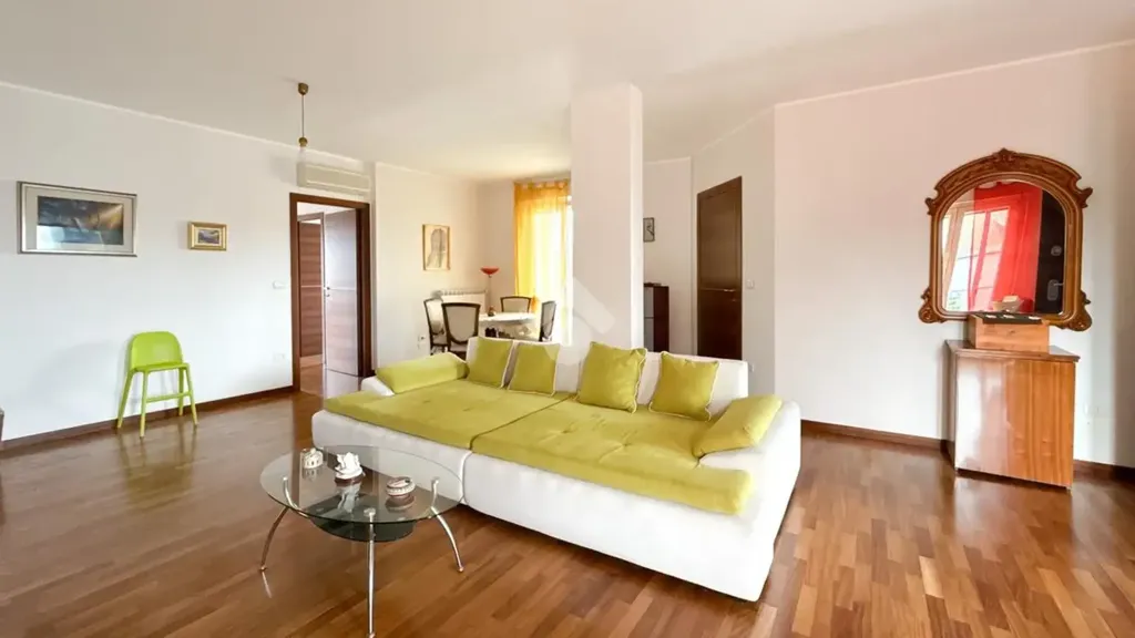 Elutuba - Apartment with Terraces in Sambuceto