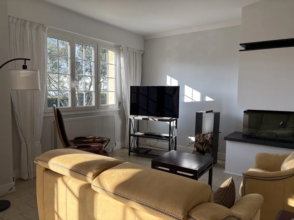 Elutuba - House with Ground Floor Living in Pacy-sur-Eure