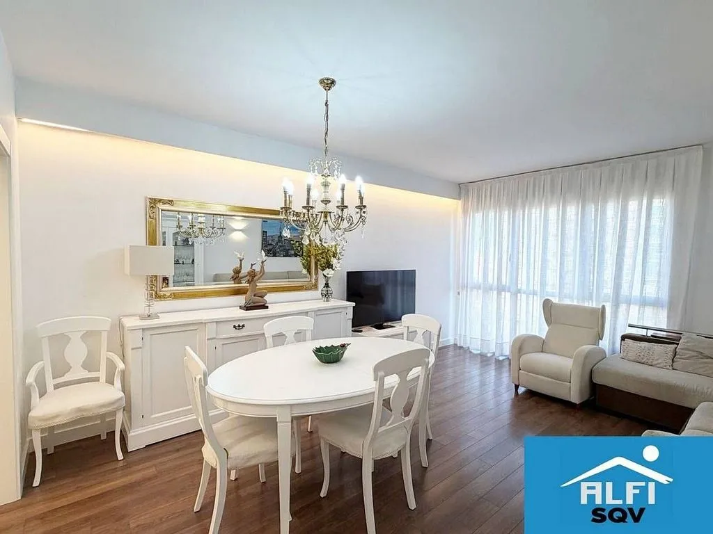 Söögituba - Modernised Flat with Garage in Gràcia, Sabadell