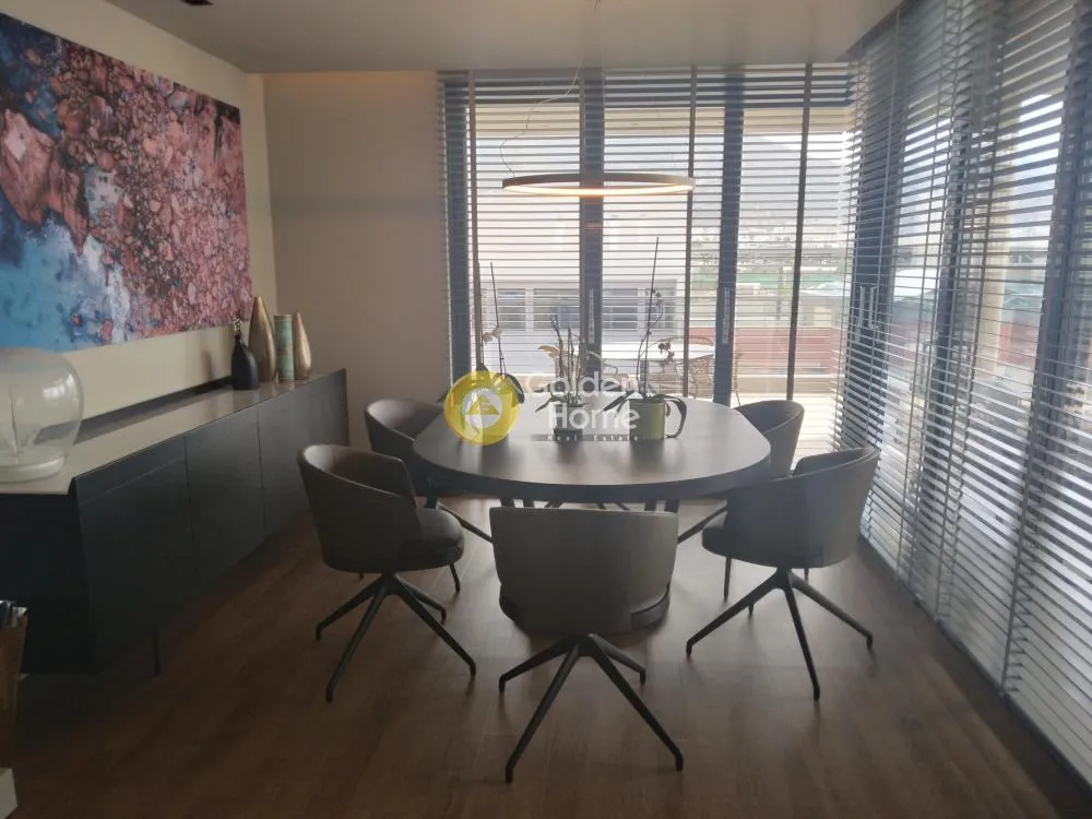 Appartement 10 pièces à GR