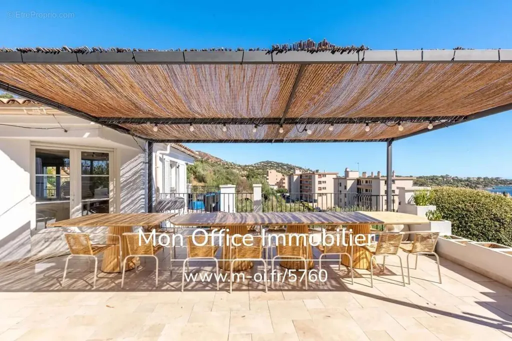 Terrass - Seaside Villa with Pool in Agay
