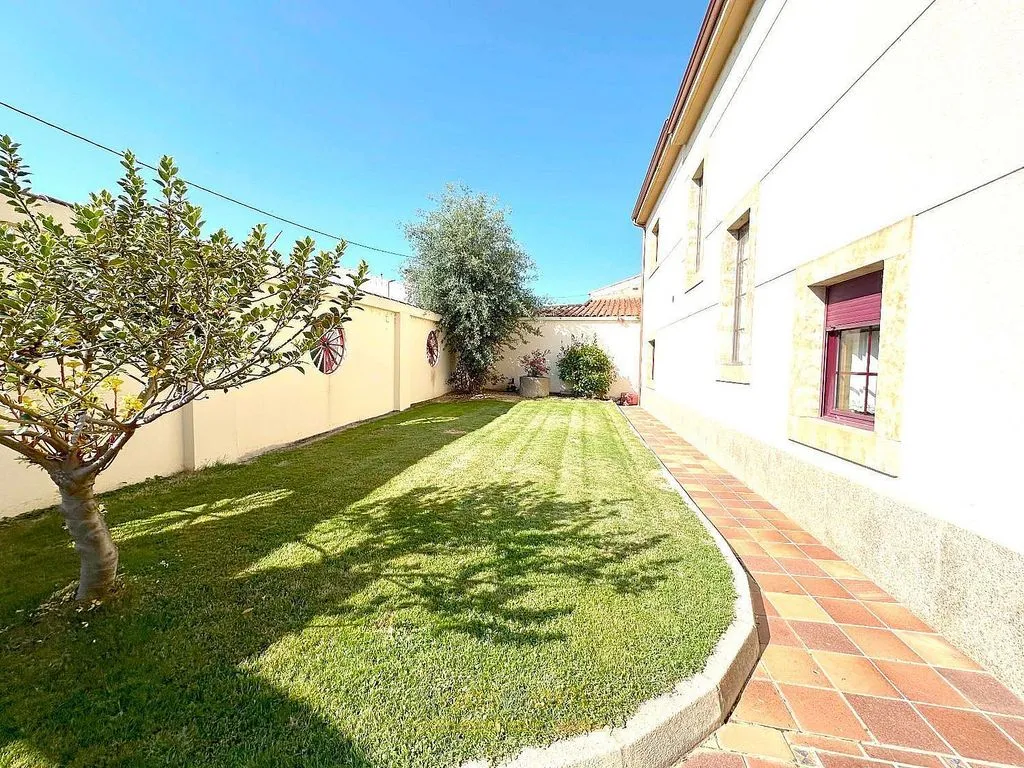 Jardin - Chalet with Pool in Machacón, Salamanca