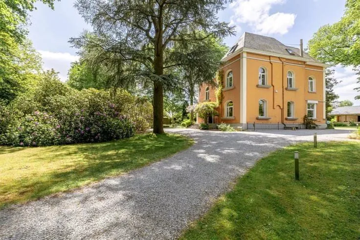 5-bedroom house in BE