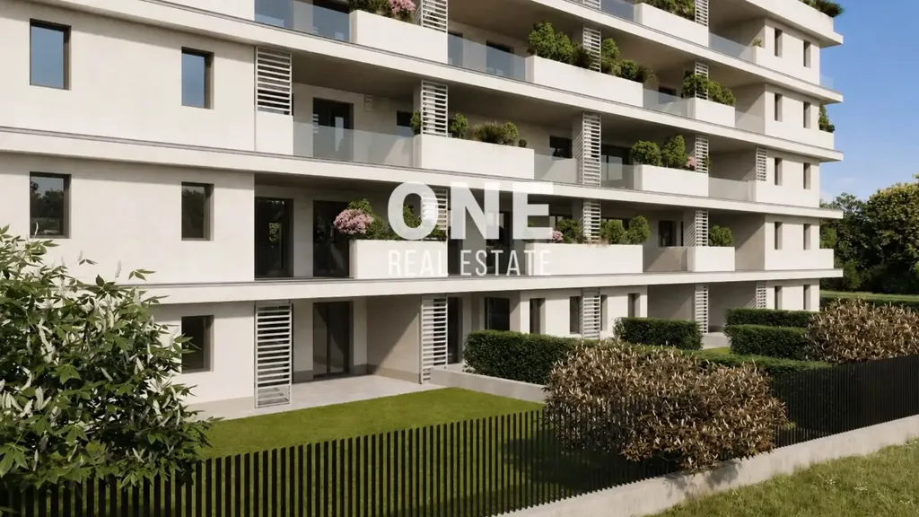 Esterno - Modern Apartment with Terrace in Monza