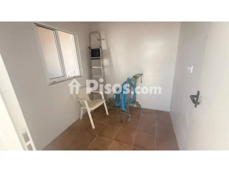 Kabinet - Semi-Detached House with Pool in Ciparsa Dunamar
