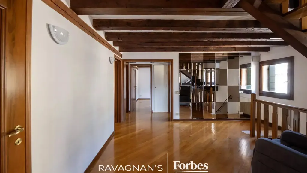Entrée - Luxury Penthouse with Canal View in Venice