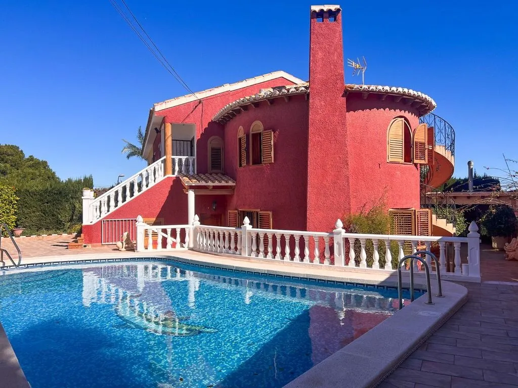 Pool - Semi-Detached Villa with Pool in Torrevieja