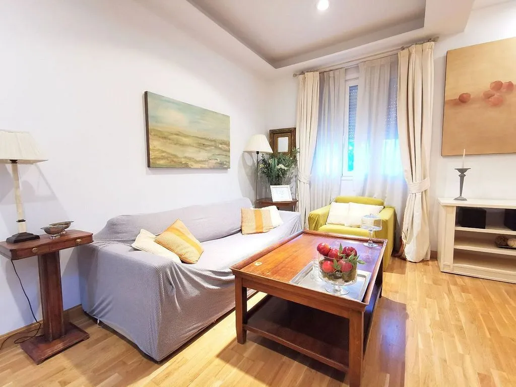 Elutuba - Furnished Flat with Air Conditioning in Goya