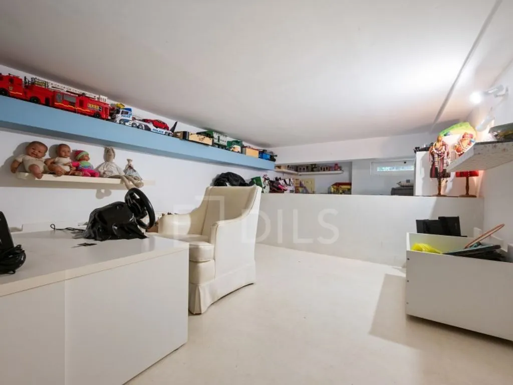 Pièces - Duplex Flat with Garden in Cascais Centre