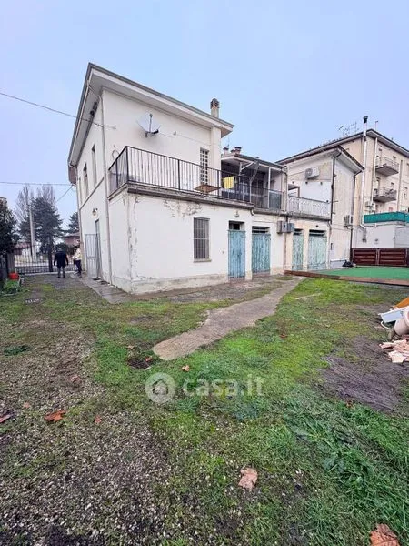 Exterior - Completely Refined Bifamiliar in Central Ferrara