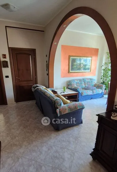 Soggiorno - Rustic Bifamily Villa with Garden in Trecate