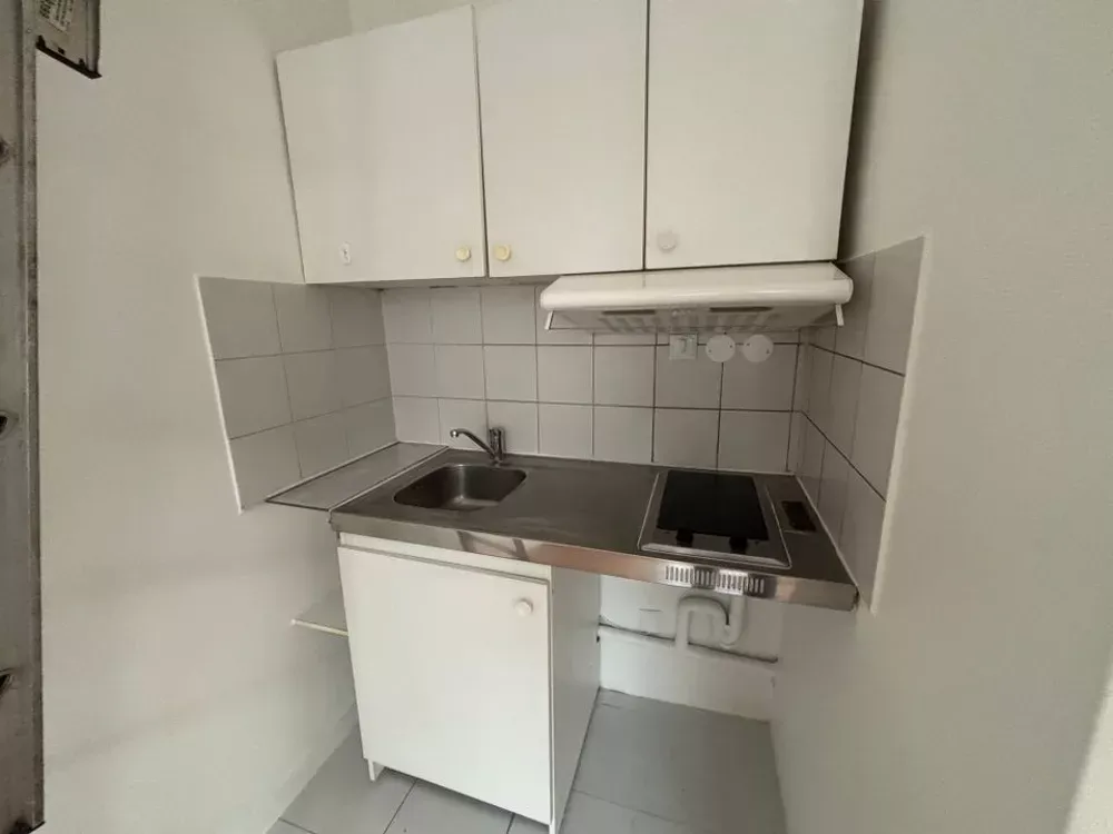 Cuisine - Studio à Nanterre avec Cuisine Équipée
