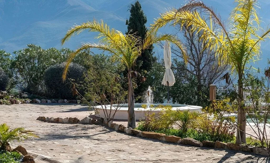Aed - Rustic Villa with Pool in Manilva