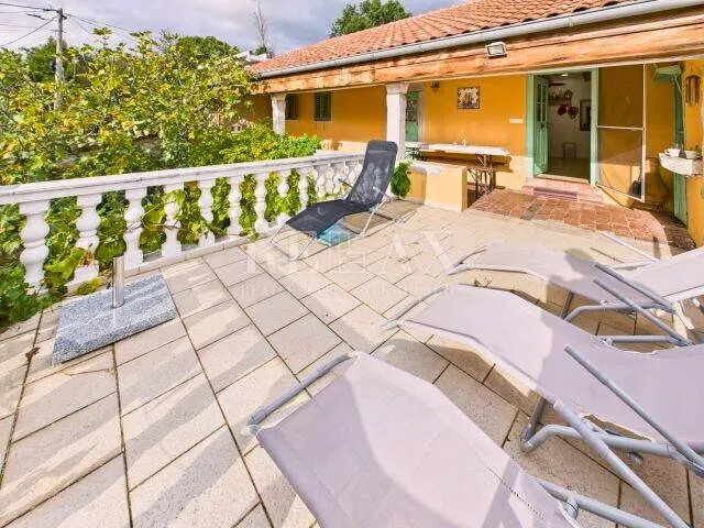 Terrasse - Charming Stone House with Sea View in Grižane