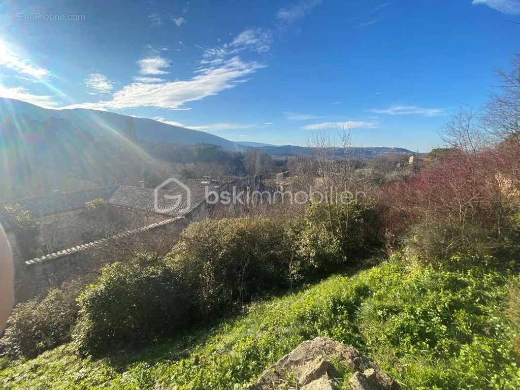 Aed - Constructible Plot with Luberon View in Bonnieux