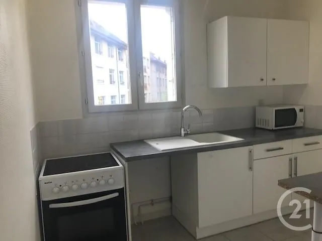 Köök - Duplex Flat with Balcony in Étampes