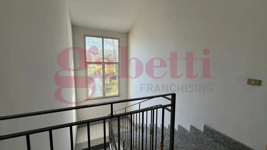 Pièces - Mansard Apartment with Terraces in Telese Terme