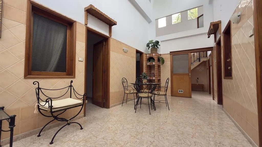 Söögituba - Chalet with Terrace in La Isleta