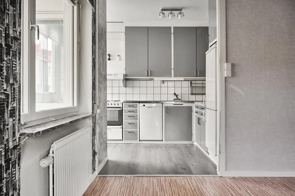 Köök - City Centre Flat with Glazed Balcony in Öster