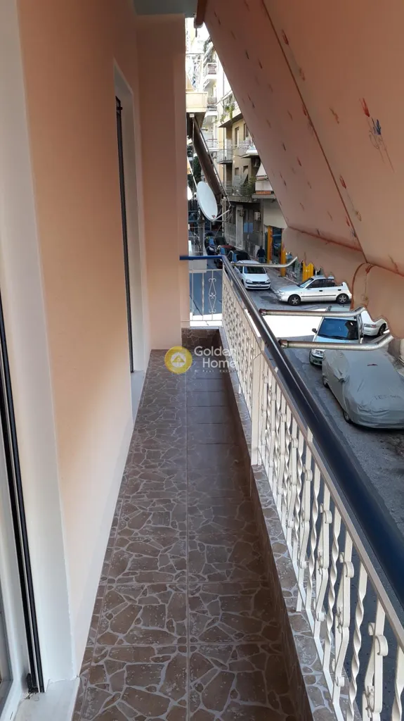 Balcon - Fully Renovated Flat with Balcony in Lower Patissia