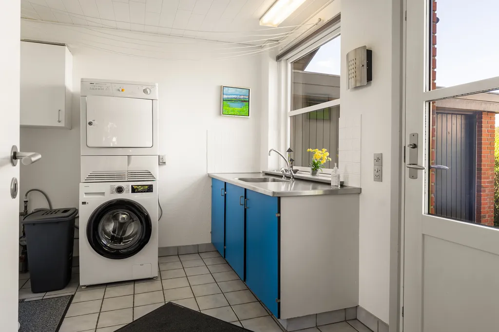 Utility Room - Fenced Villa with Garden in Vildbjerg