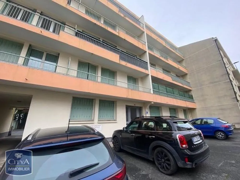 Extérieur - Appartement Rénové à Châteauroux