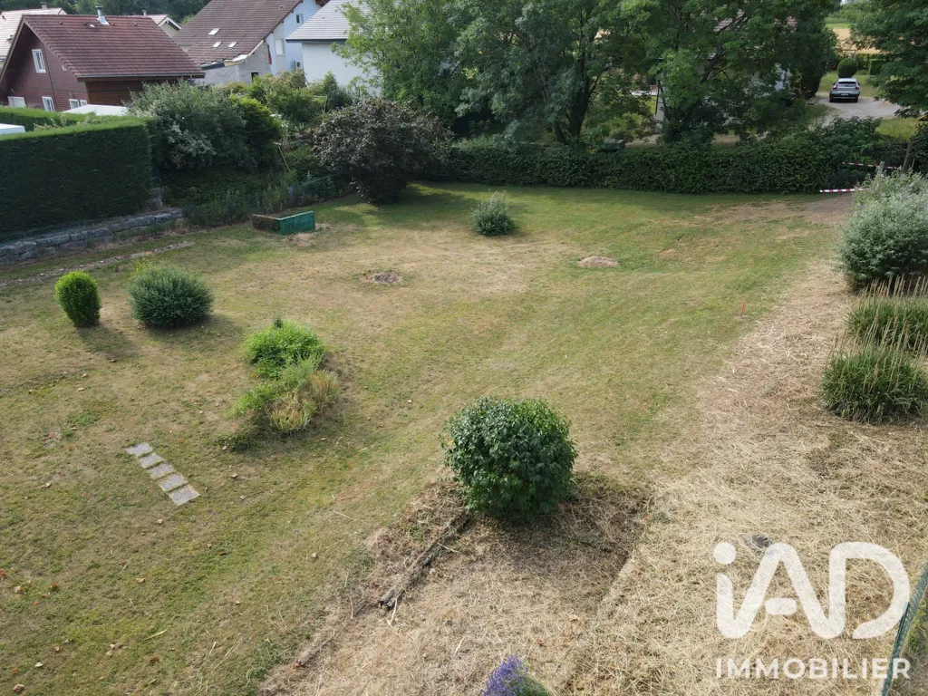 Aed - Buildable Land near School in Valleiry