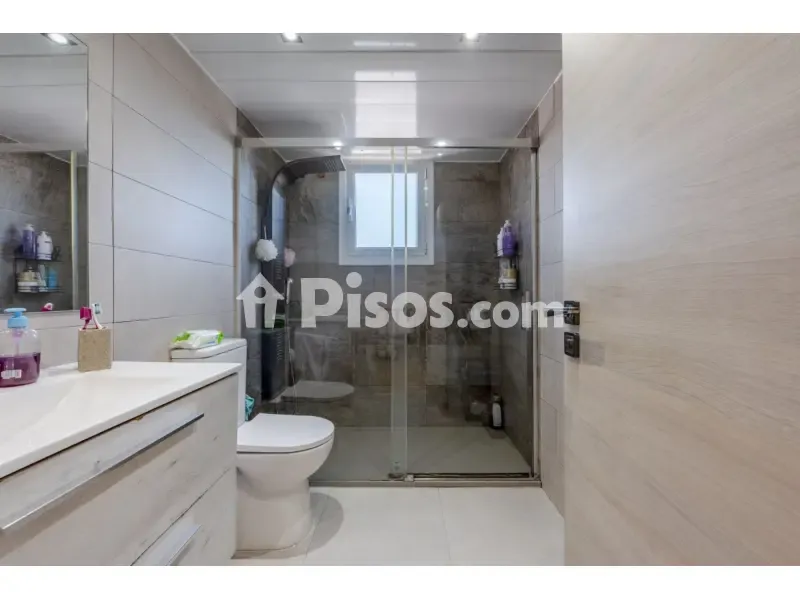 Salles de bain - Terraced House with Sea View in Bonanova